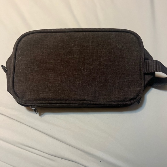 Every Man’s Jack Travel Bag - Picture 6 of 7